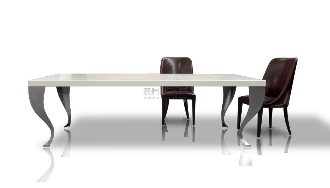VENUS-TABLE 餐桌