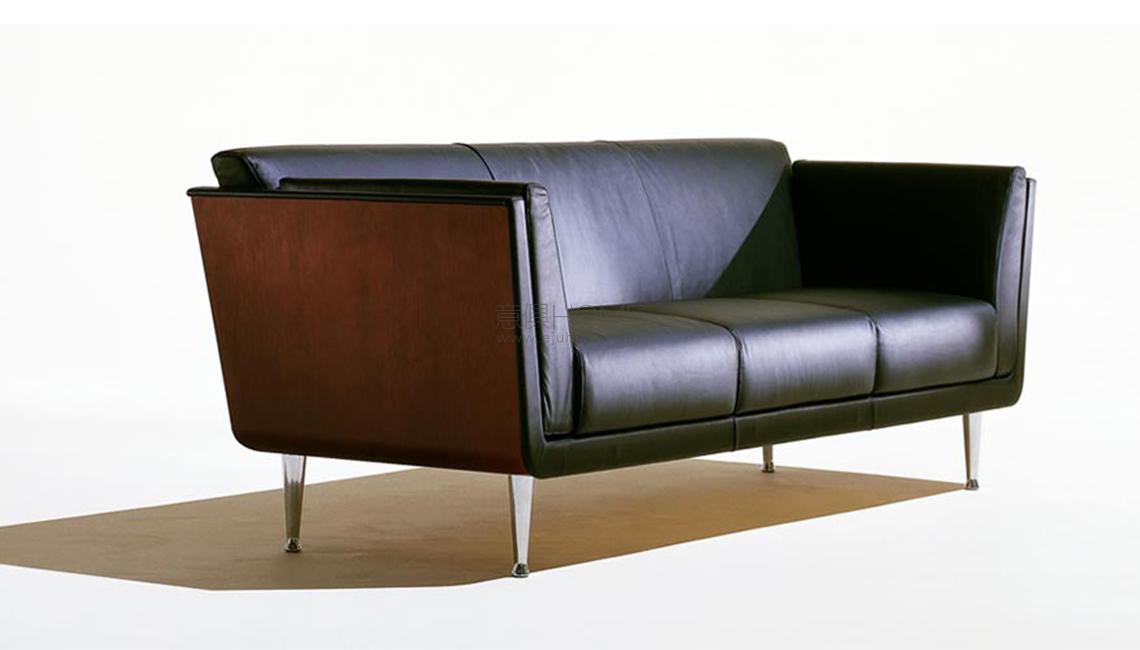 Goetz Sofa 沙發(fā)