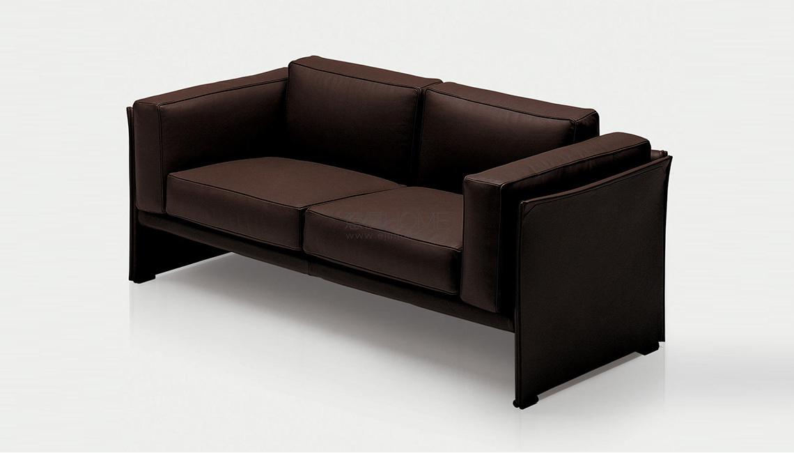 405 DUC 多人沙發(fā)