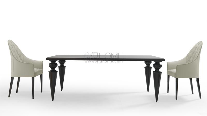 Gran Canal 72 Legno 餐桌