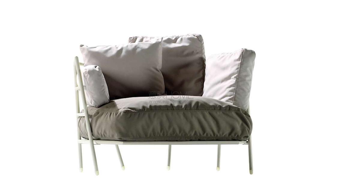 DEHORS - 372_O 沙發(fā)