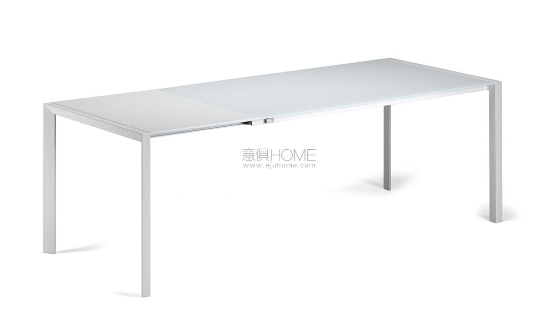 Pedro Drive長(zhǎng)餐桌