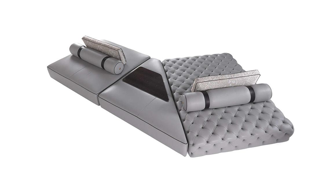 ROBERTO CAVALLIDarlington.2沙發(fā)