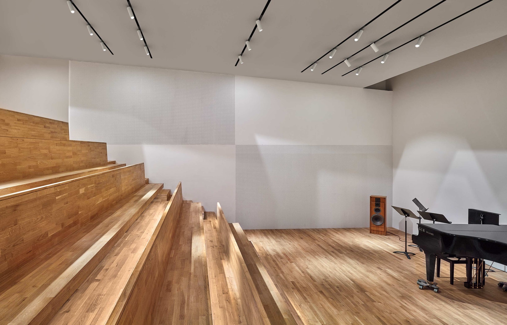 The Fast Track 吸頂燈