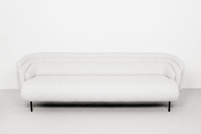 CHRISTOPHE DELCOURTHUG CANAPE多人沙發(fā)