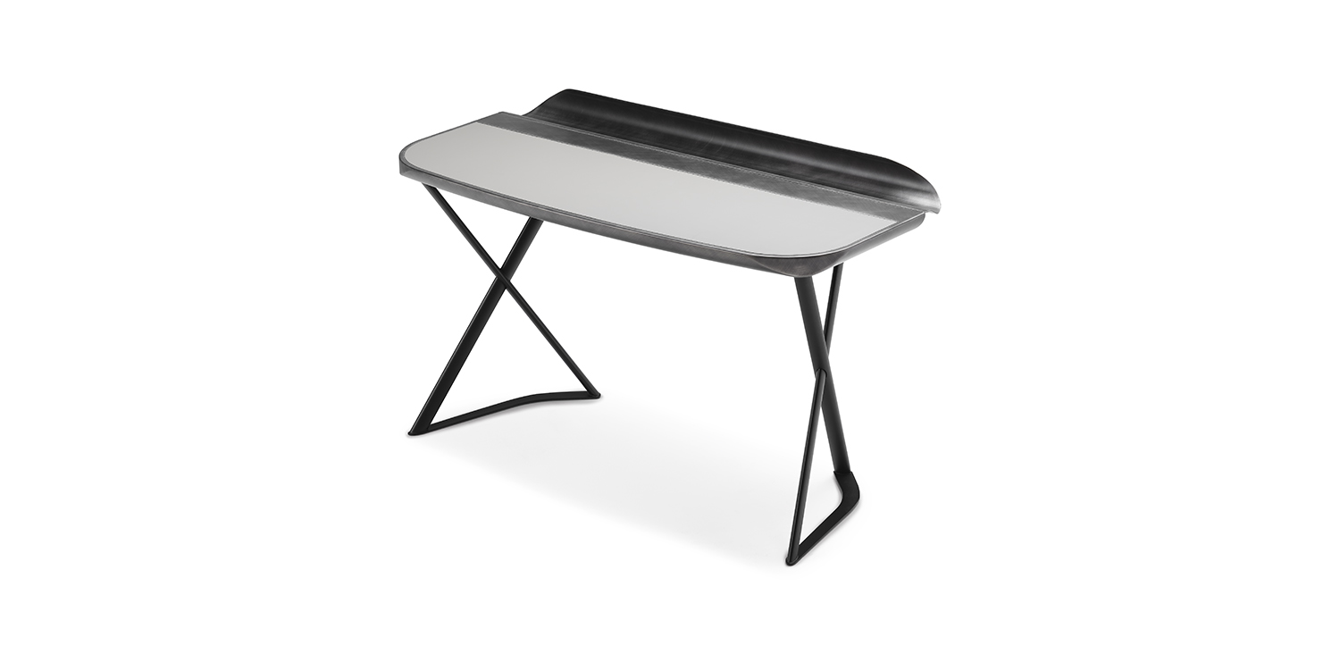 Cocoon Leather書(shū)桌