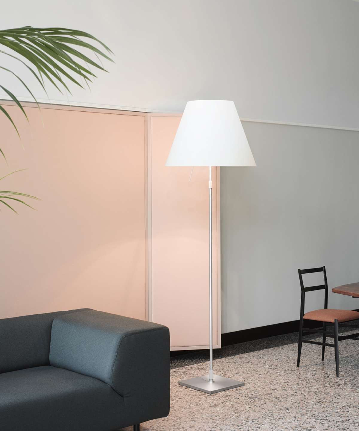 Grande Costanza 落地?zé)?>
						<div   id=