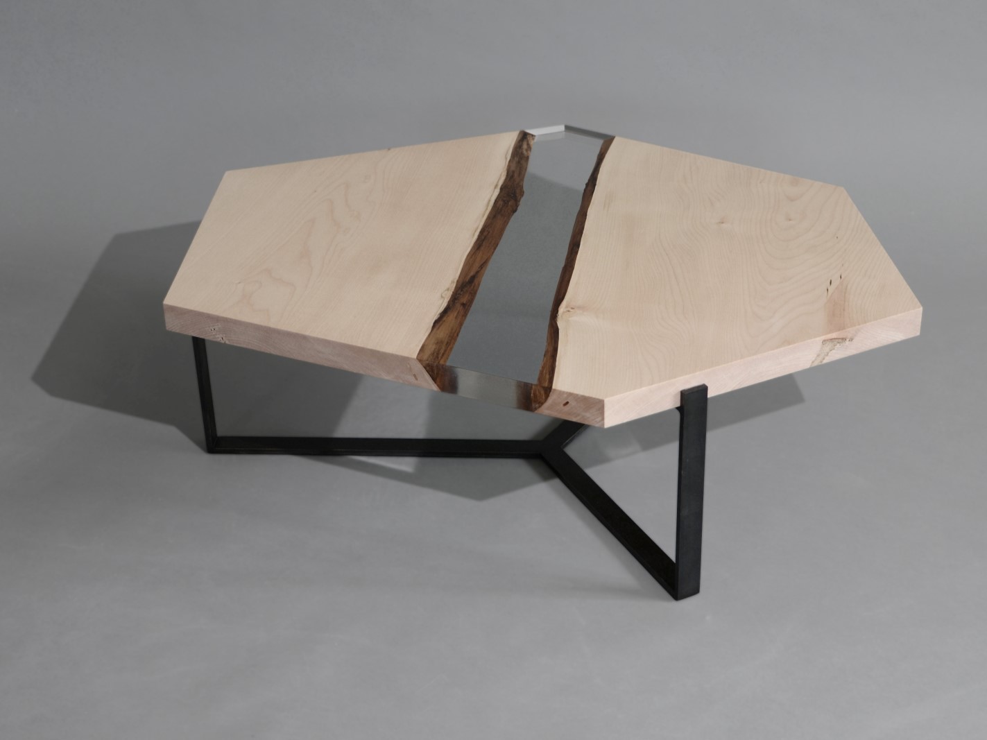 alcarolCRYSTAL MAPLE邊幾