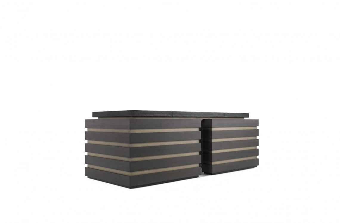 GIANFRANCO FERRESean書(shū)桌