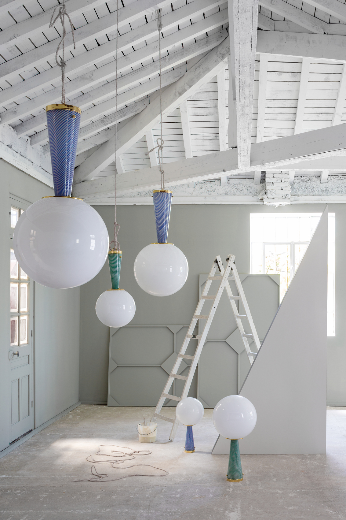 Magic CircusPLAFONNIER UPSIDE DOWN1吊燈