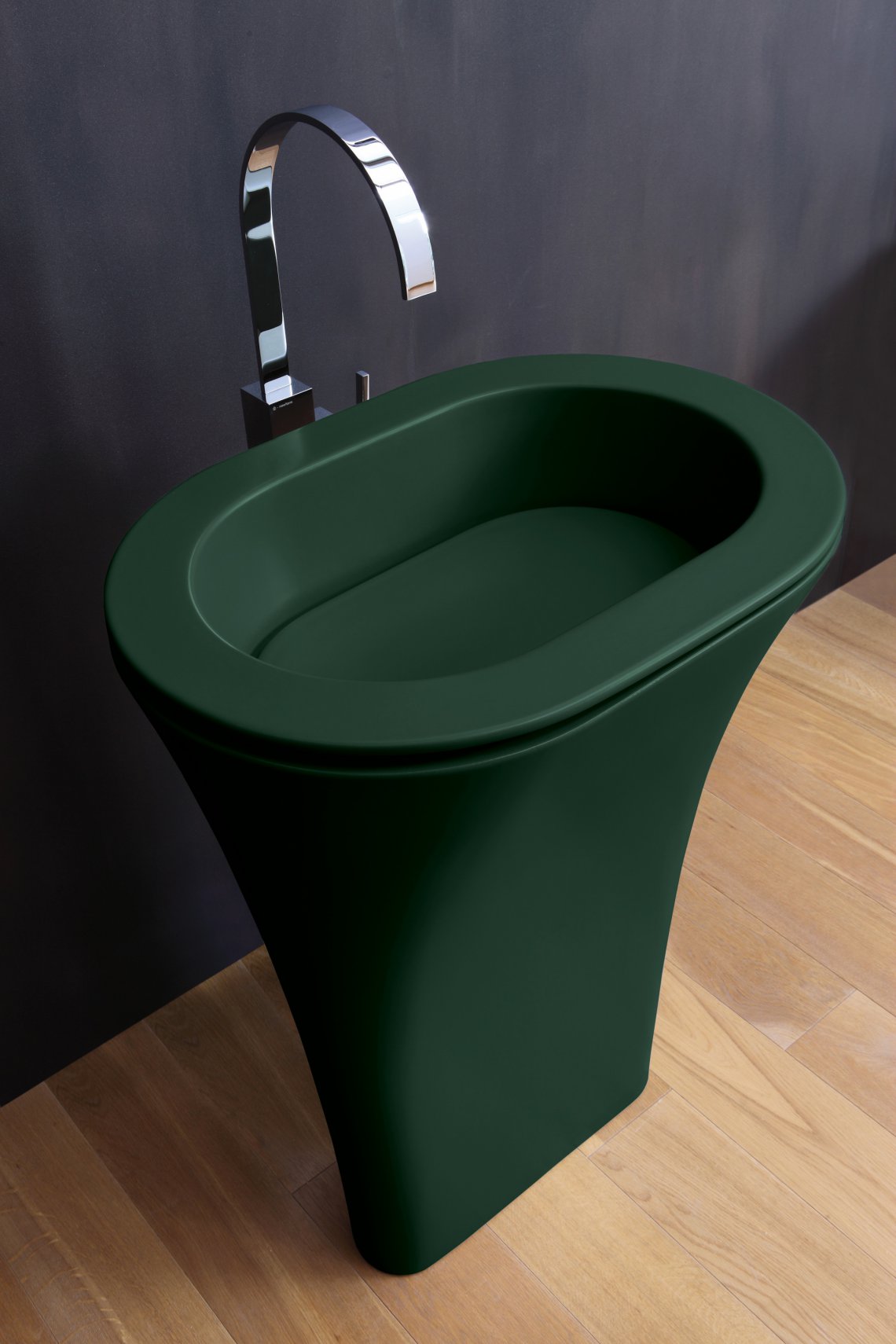 Amedeo Ovale 獨(dú)立式洗臉盆