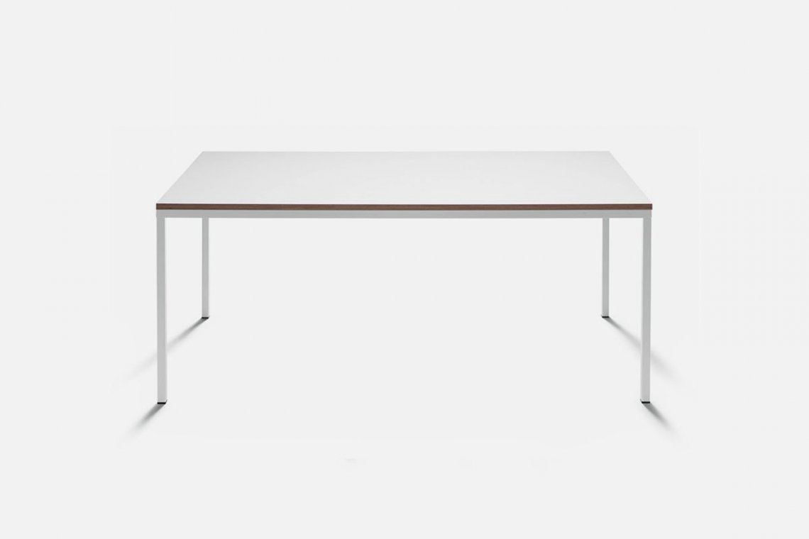 Quadrato長(zhǎng)餐桌