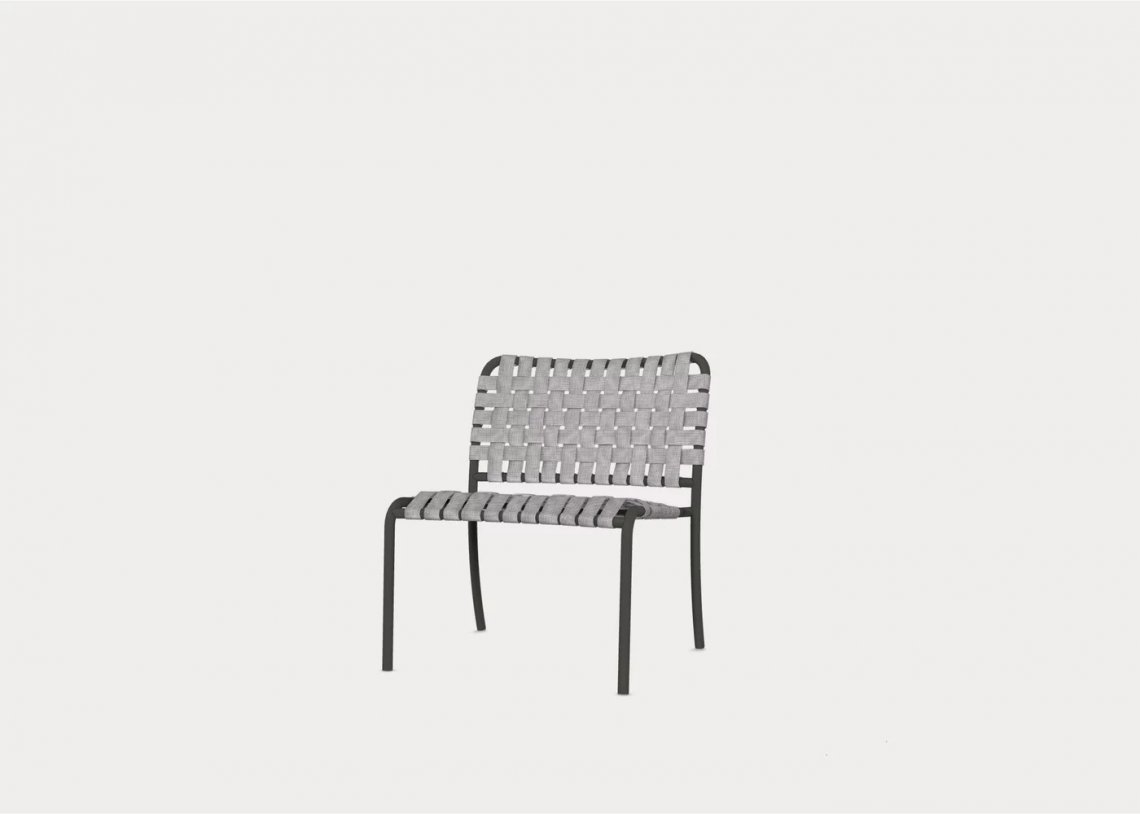 Inout 825戶外椅子