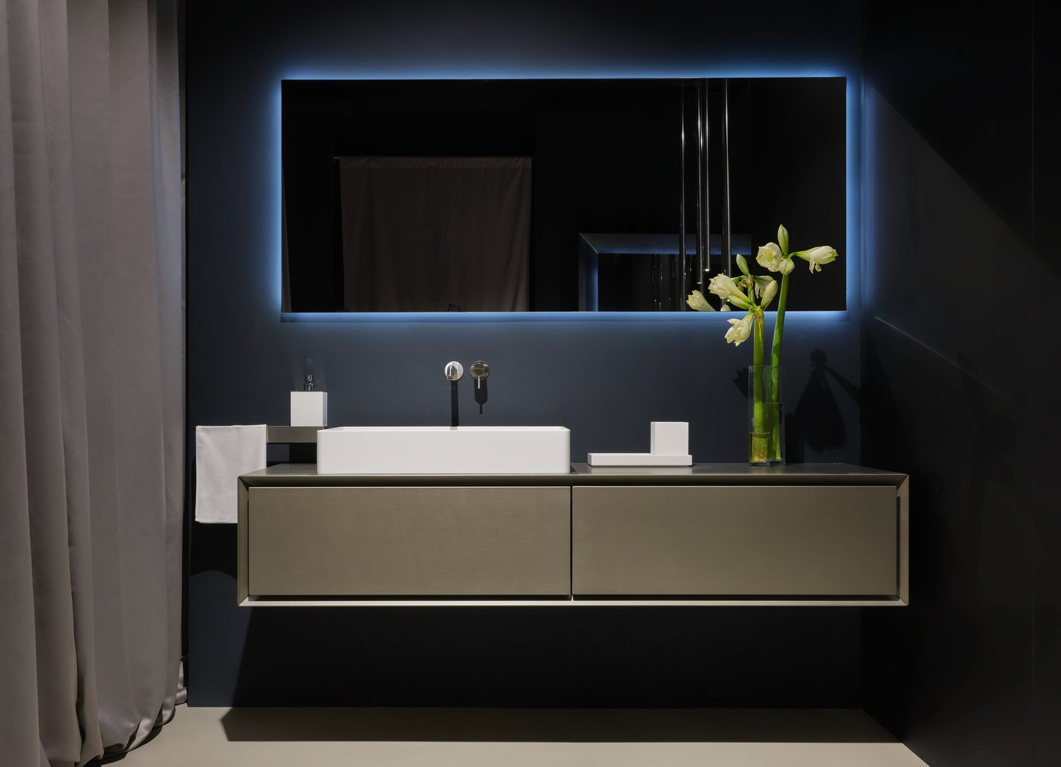 RIFRALaccato Metallizzato Texture衛(wèi)浴