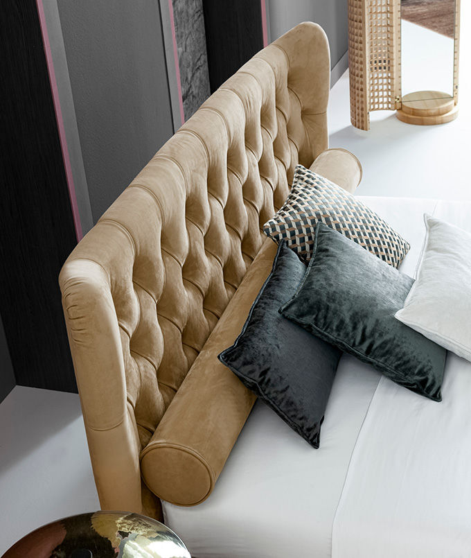 TWILSTommy Capitonne H.28床